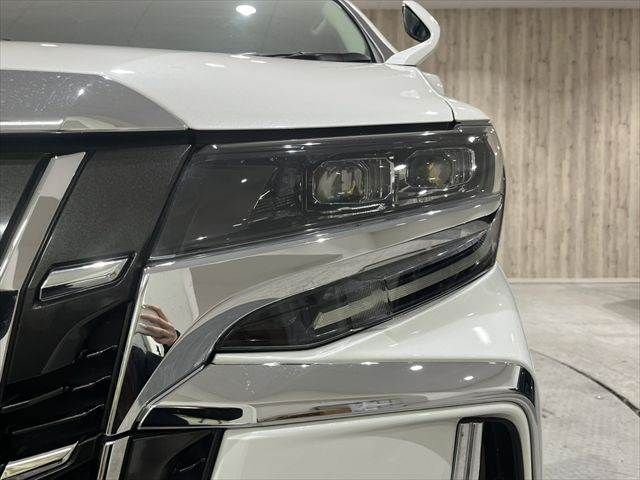 TOYOTA ALPHARD 2019