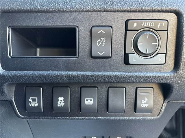 TOYOTA LEXUS HS250h 2013