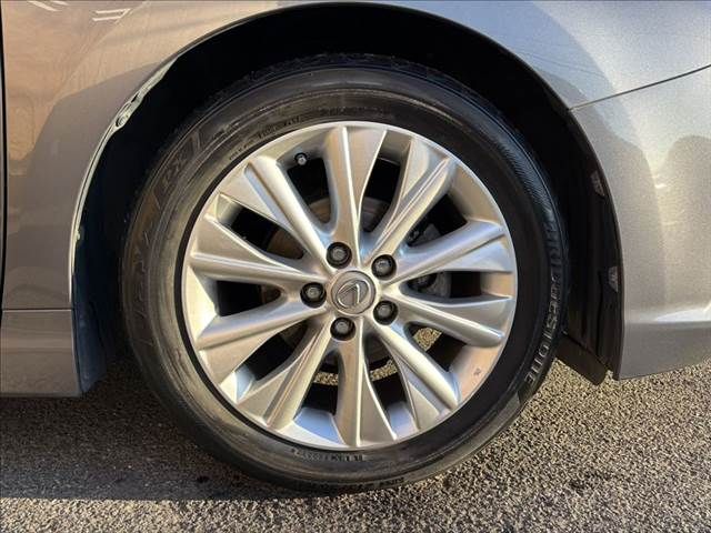 TOYOTA LEXUS HS250h 2013