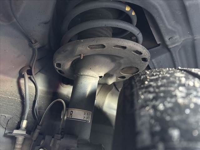 TOYOTA LEXUS HS250h 2013