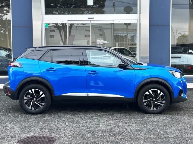 PEUGEOT PEUGEOT 2008 2022