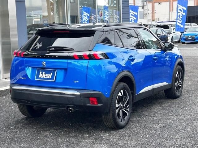 PEUGEOT PEUGEOT 2008 2022