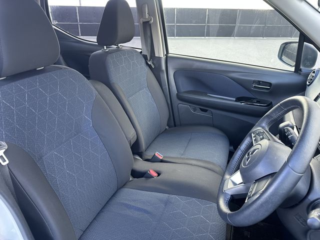 MITSUBISHI ek X 2019