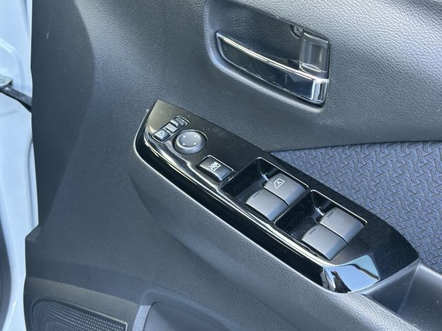 MITSUBISHI ek X 2019