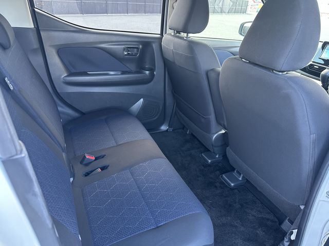 MITSUBISHI ek X 2019