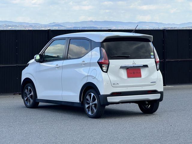 MITSUBISHI ek X 2019