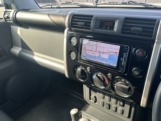 TOYOTA FJ CRUISER 4WD 2017