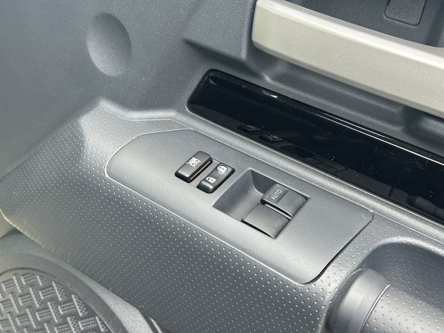 TOYOTA FJ CRUISER 4WD 2017