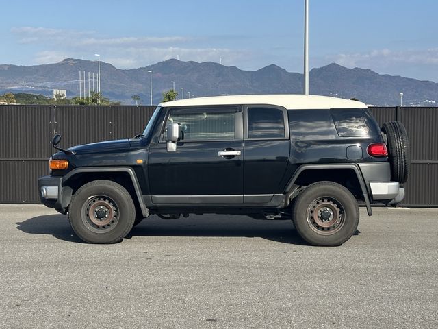 TOYOTA FJ CRUISER 4WD 2017