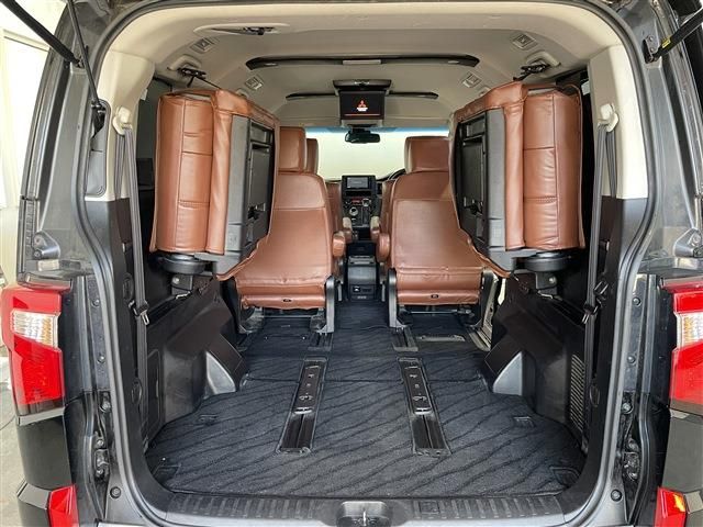 MITSUBISHI DELICA D:5 4WD 2019