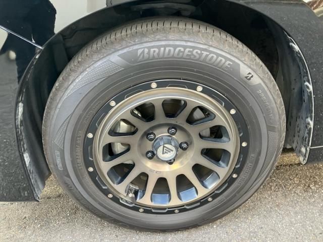 TOYOTA ALPHARD hybrid 4WD 2018