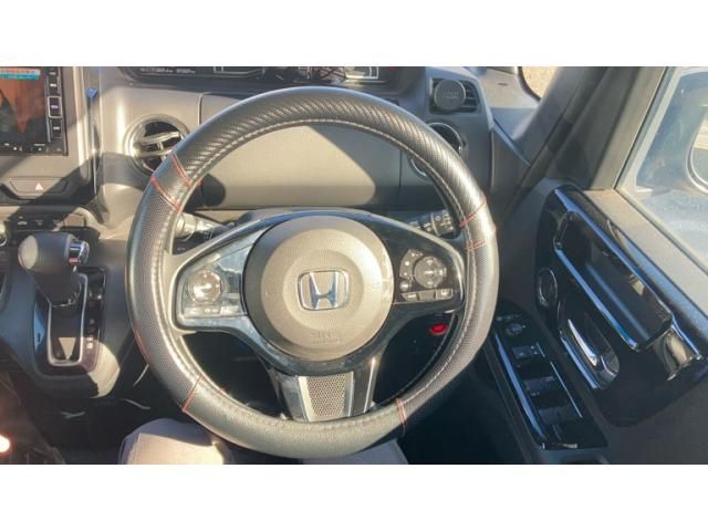 HONDA N BOX CUSTOM 2021