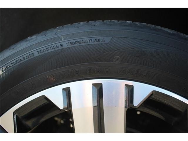 MITSUBISHI DELICA D:5 4WD 2023