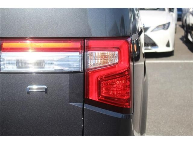 MITSUBISHI DELICA D:5 4WD 2023