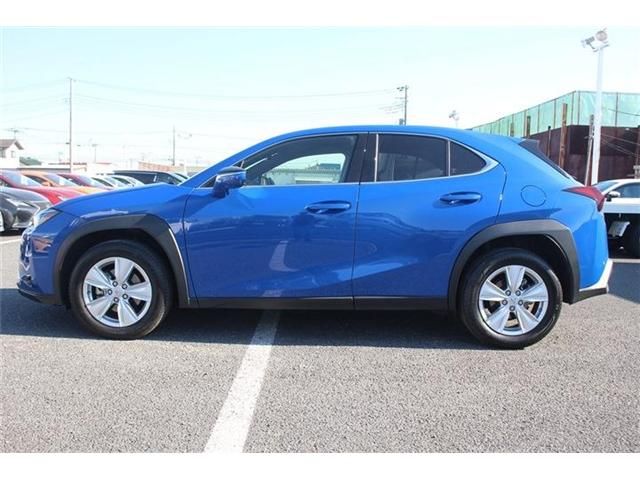 TOYOTA LEXUS UX250h 2023