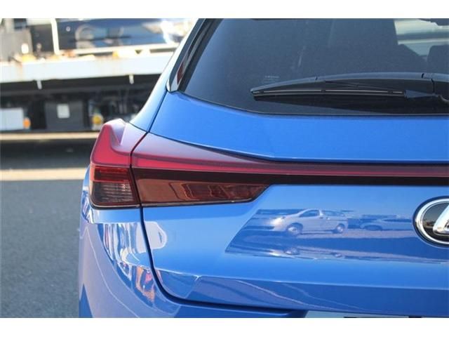 TOYOTA LEXUS UX250h 2023