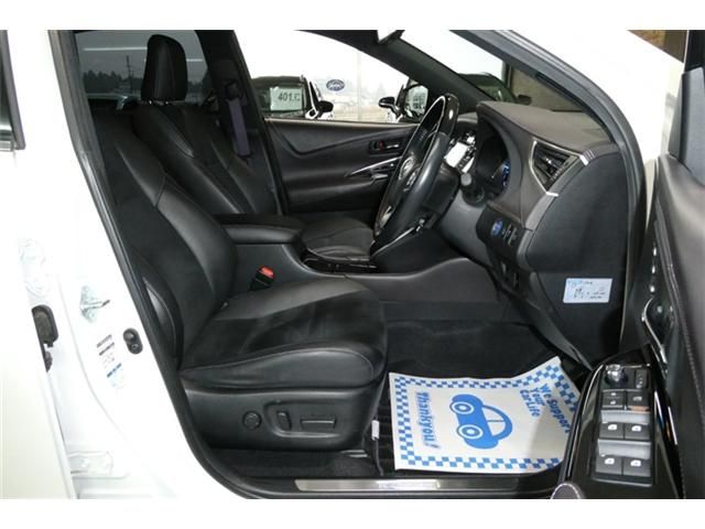 TOYOTA HARRIER HYBRID 2015