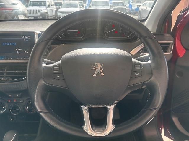 PEUGEOT PEUGEOT 208 2017