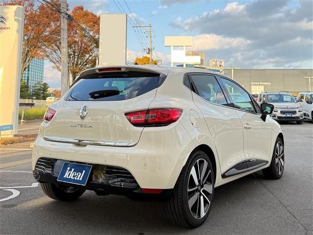 RENAULT RENAULT LUTECIA 2016