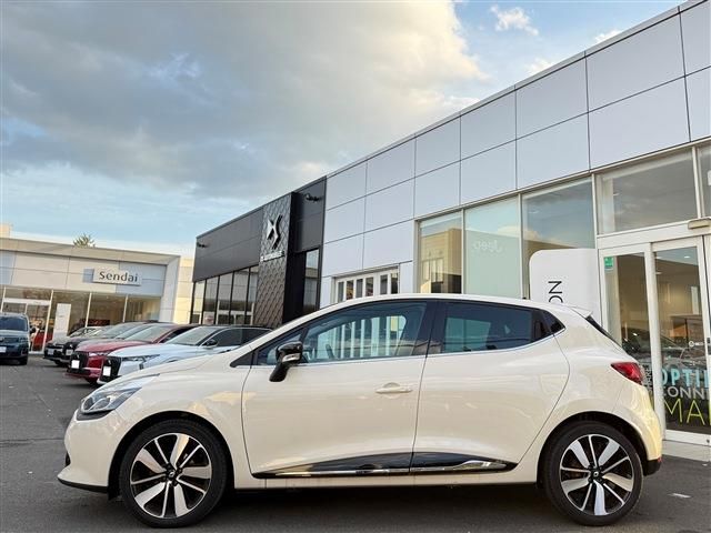 RENAULT RENAULT LUTECIA 2016