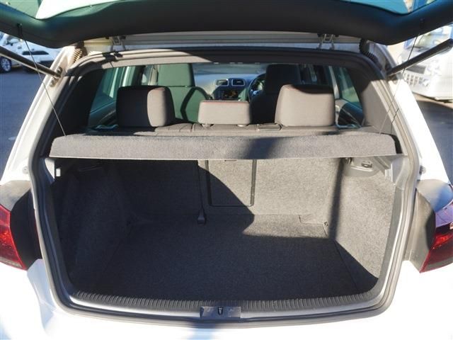 VOLKSWAGEN VOLKSWAGEN GOLF 2010