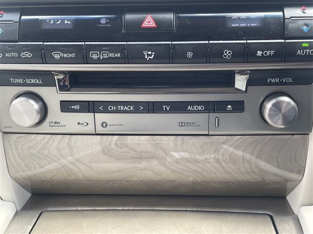 TOYOTA LEXUS LS600h 2015