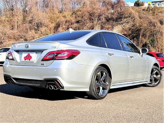 TOYOTA CROWN sedan hybrid 2019