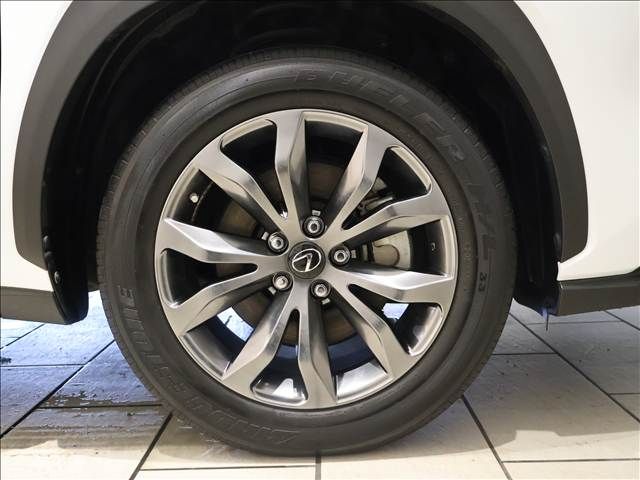 TOYOTA LEXUS NX300h AWD 2018