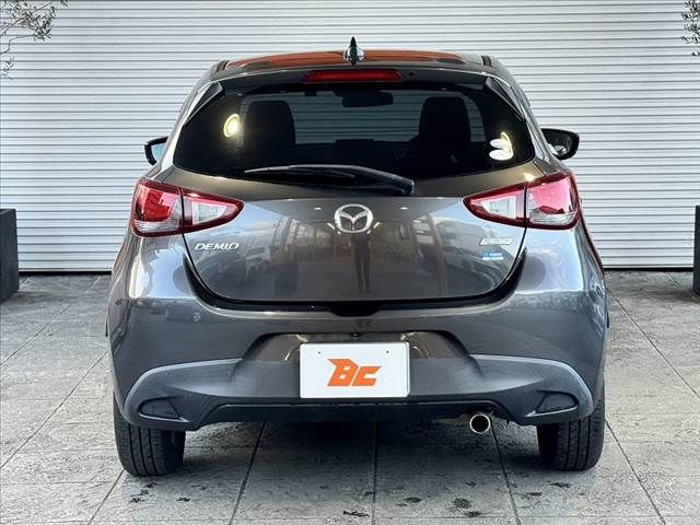 MAZDA DEMIO 2017
