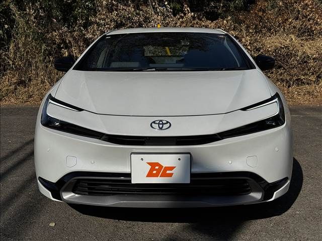 TOYOTA PRIUS 2025
