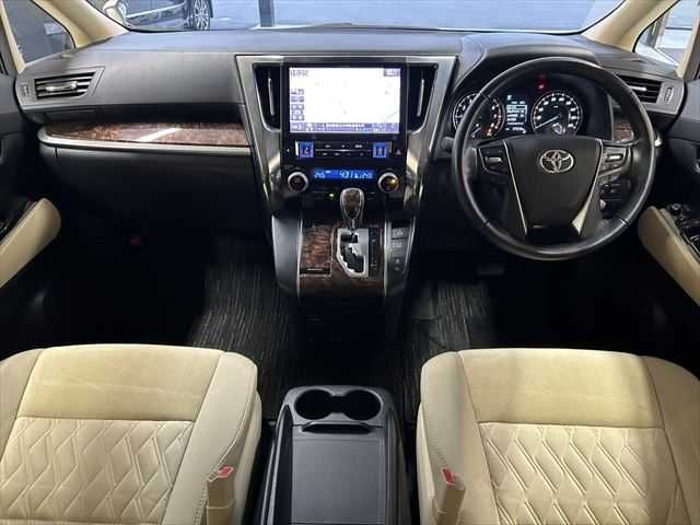 TOYOTA ALPHARD 2019