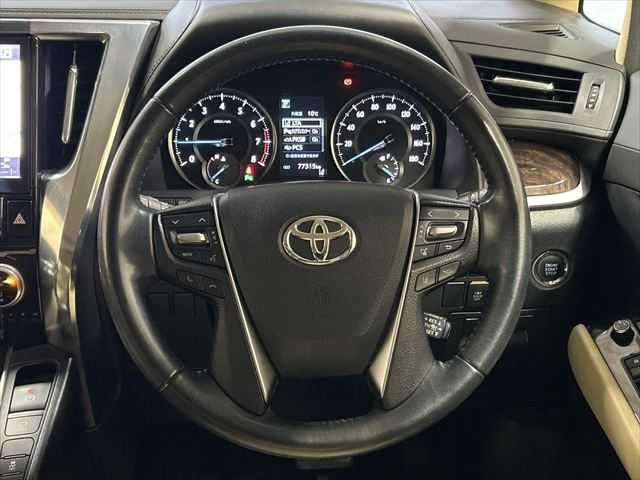 TOYOTA ALPHARD 2019