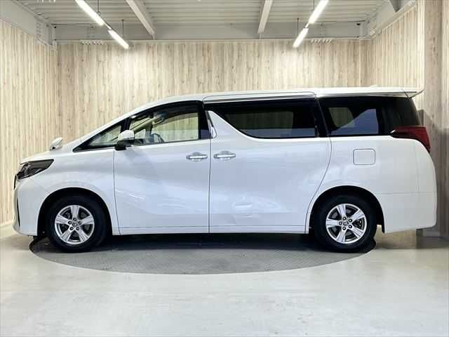 TOYOTA ALPHARD 2019