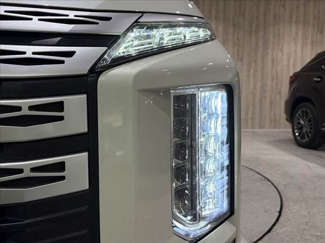 MITSUBISHI DELICA D:5 4WD 2019