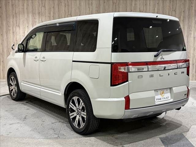 MITSUBISHI DELICA D:5 4WD 2019