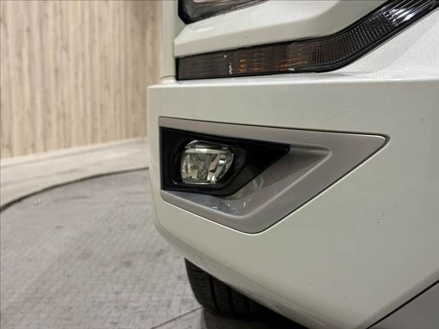 MITSUBISHI DELICA D:5 4WD 2019