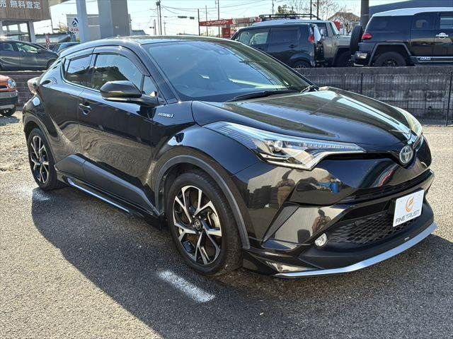 TOYOTA C-HR 2017