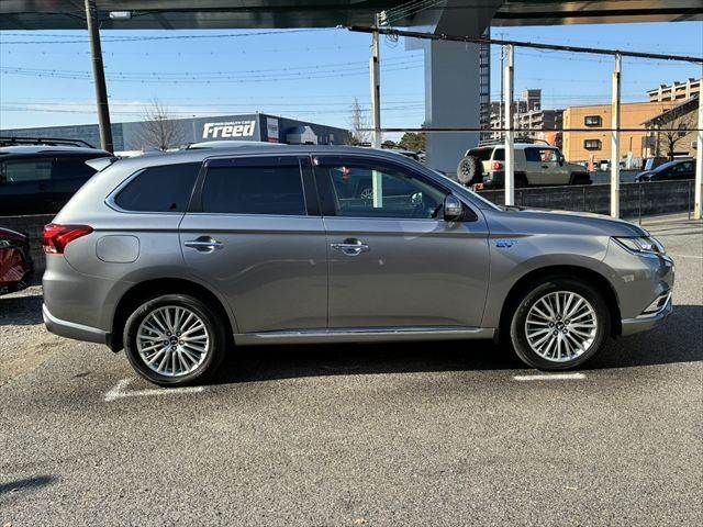 MITSUBISHI OUTLANDER PHEV 2018