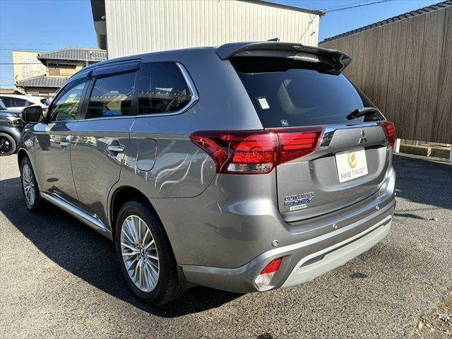 MITSUBISHI OUTLANDER PHEV 2018