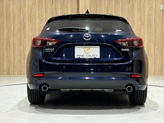 MAZDA AXELA SPORTS 2017