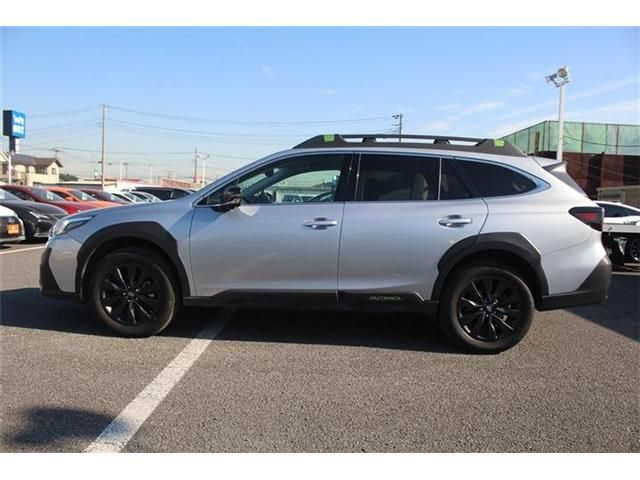 SUBARU LEGACY OUTBACK 2024