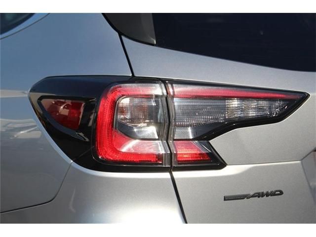 SUBARU LEGACY OUTBACK 2024