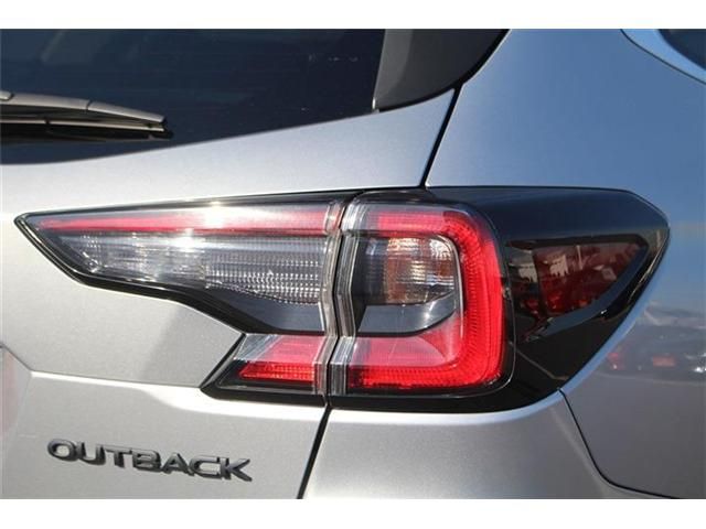 SUBARU LEGACY OUTBACK 2024