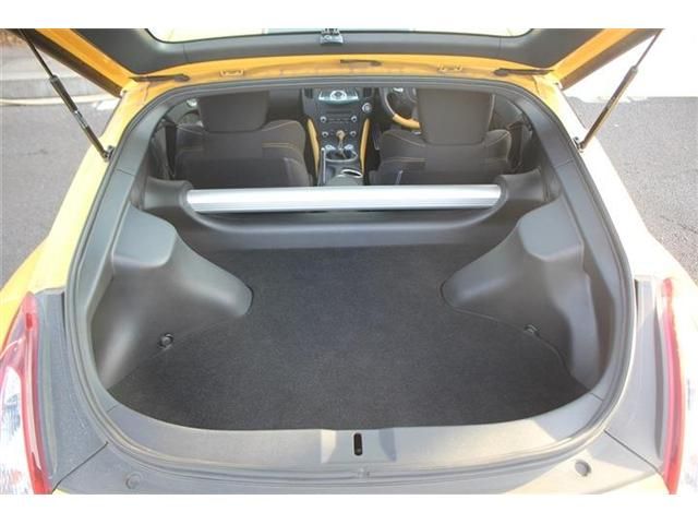 NISSAN FAIRLADY Z 2018