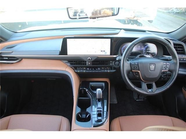 TOYOTA CROWN SPORT 2024