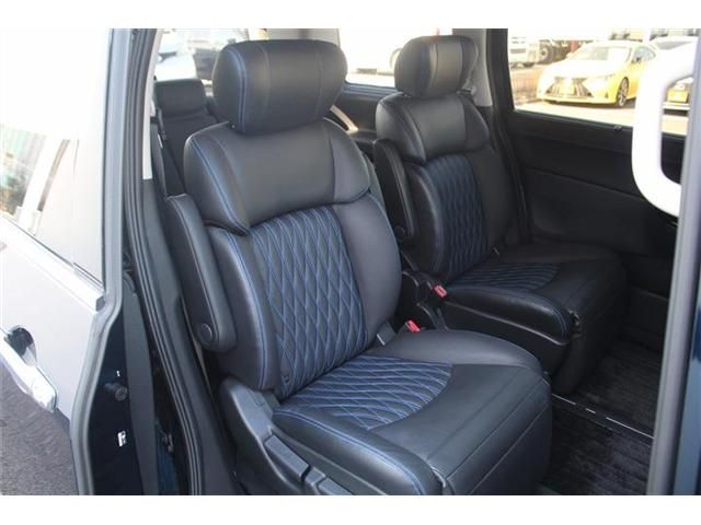 NISSAN ELGRAND  4WD 2023