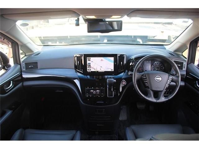 NISSAN ELGRAND  4WD 2023