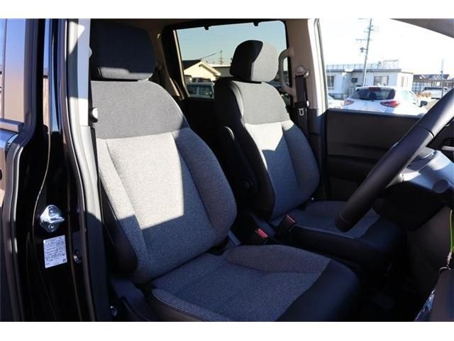 HONDA FREED e:HEV 2025