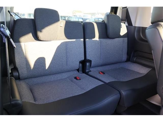 HONDA FREED e:HEV 2025