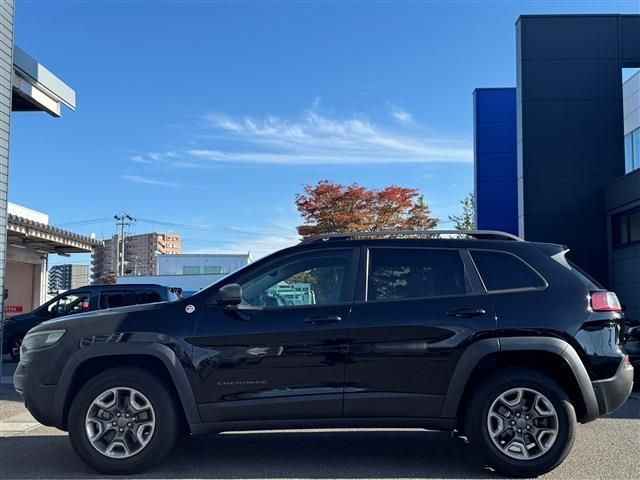 JEEP JEEP CHEROKEE 2019